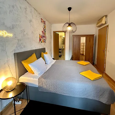 Vinyl Gozsdu Appartement Boedapest