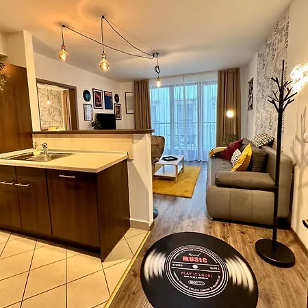 Vinyl Gozsdu Budapeşte
