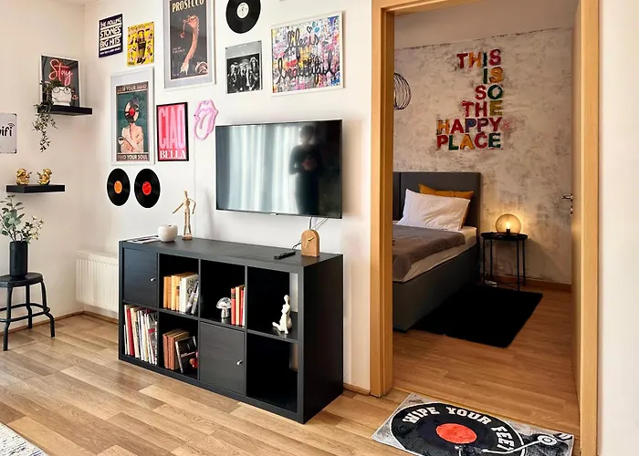 Апартаменты Vinyl Gozsdu